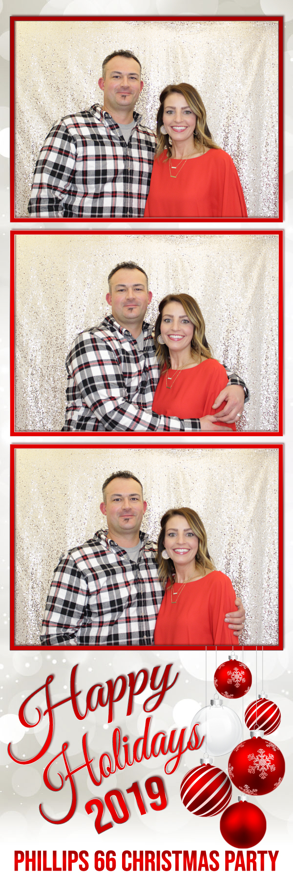 Phillips 66 Christmas Party | View more photos from the event at gallery.photoboothbillings.com/u/PhotoBoothBillings/Phillips-66-Christmas-Party